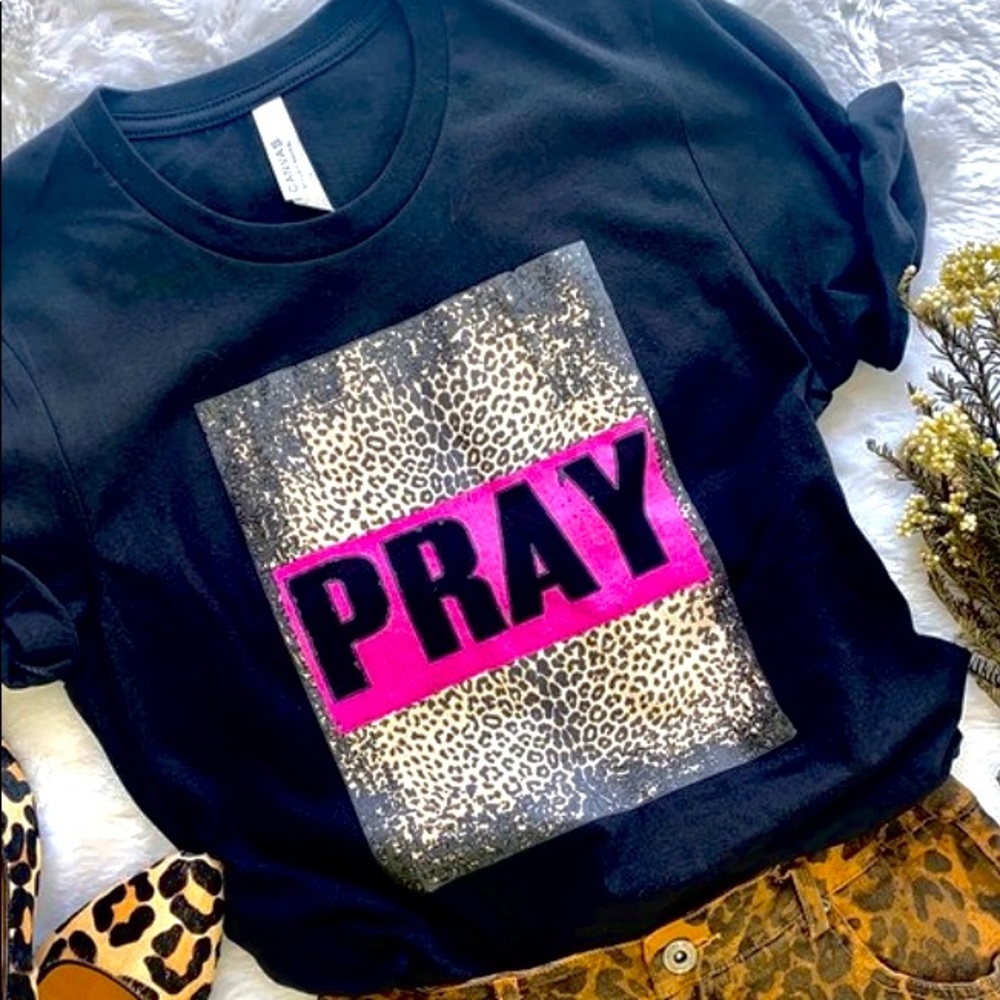 Pray Leopard Tee